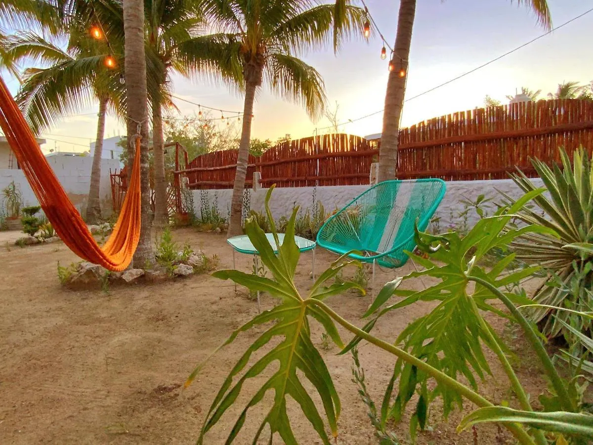 Casa Cacahuate Holbox-Casa Entera Con Jardin-Whole House With Garden Villa Holiday home